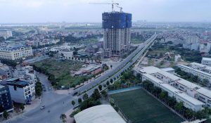 Đường Hồng Tiến đi từ Ngô Gia Tự đến Aeon Mall Long Biên dài 1,5km với vốn đầu tư gần 1.000 tỷ đồng.