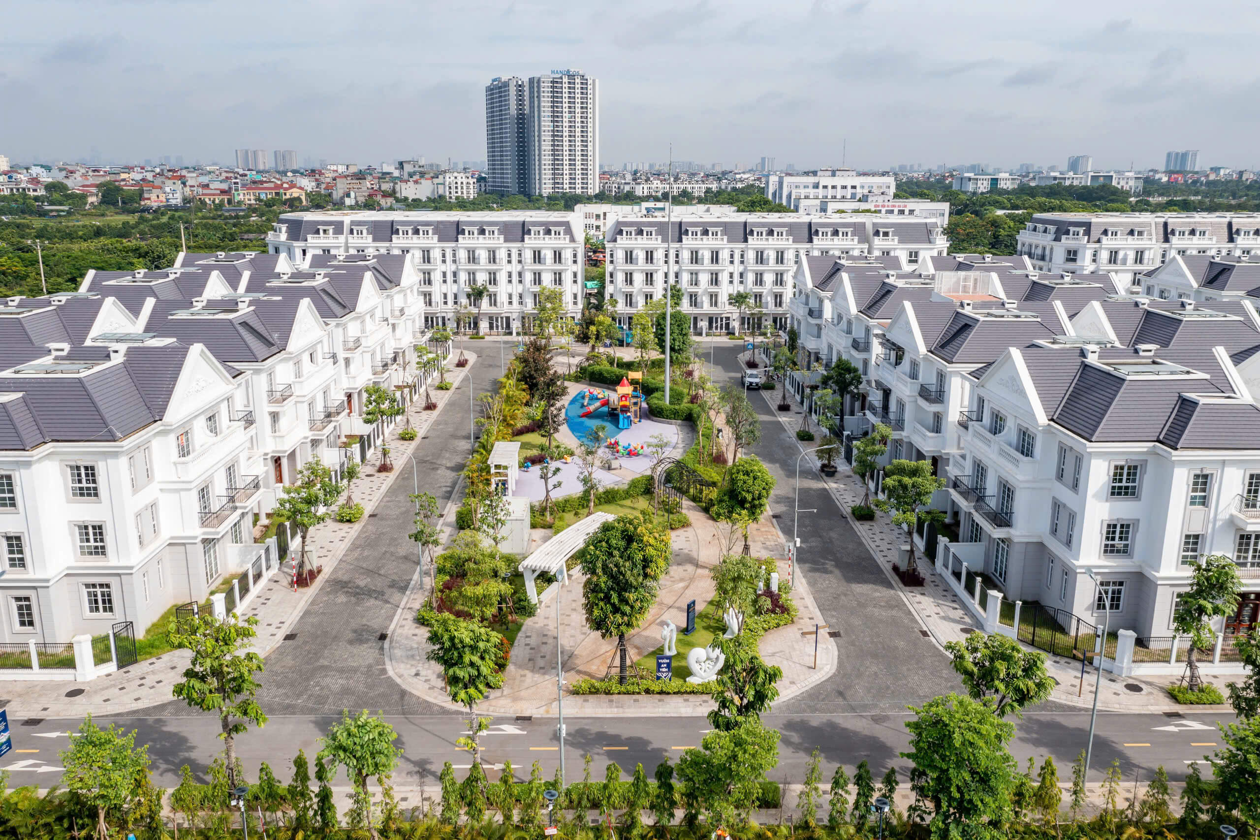Công viên tại Eurowindow Gia Lâm.